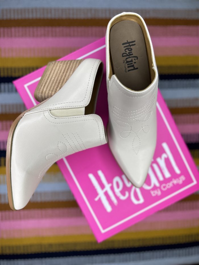 Corkys Toe Tapper Mule - Image 3