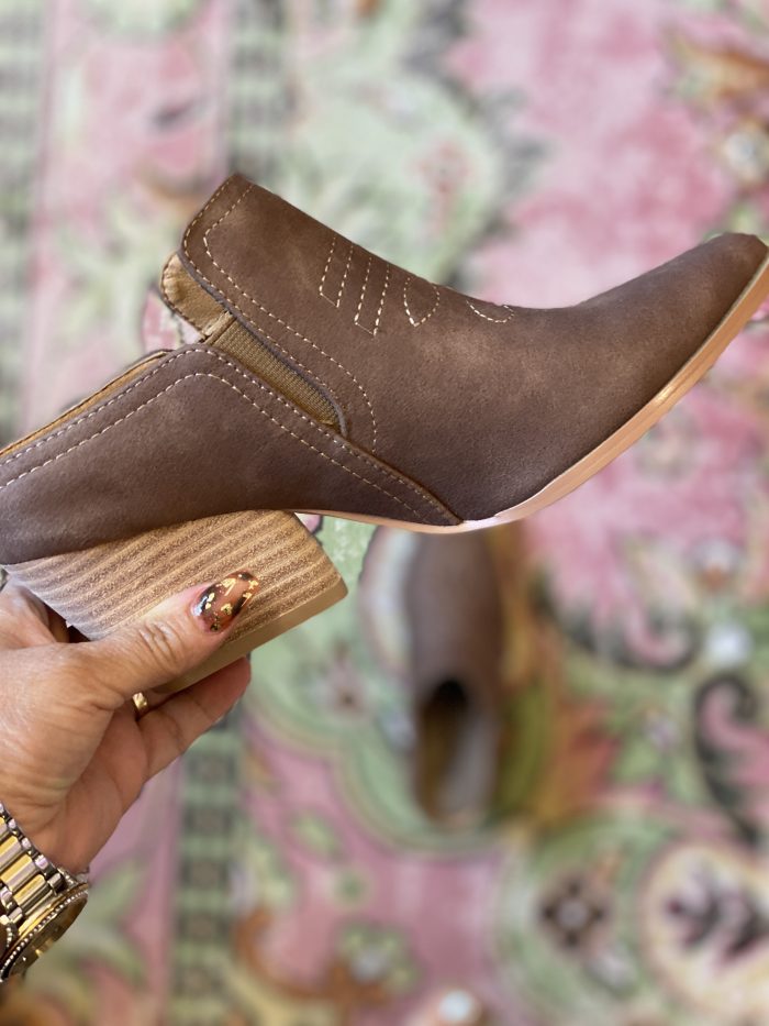 Corkys Toe Tapper Mule - Image 6