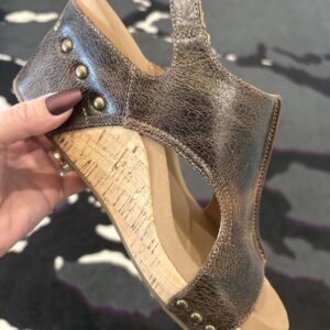 Corkys Espresso Crinkle Carley