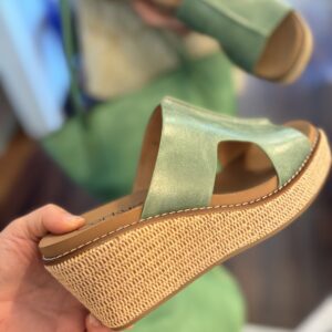 Corkys Leaf Green Kiss and Tell Wedge